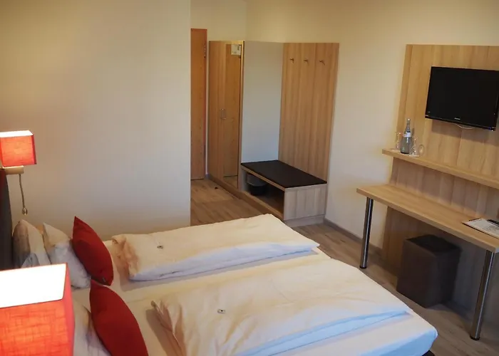 „zur Linde“ Hotel 3*